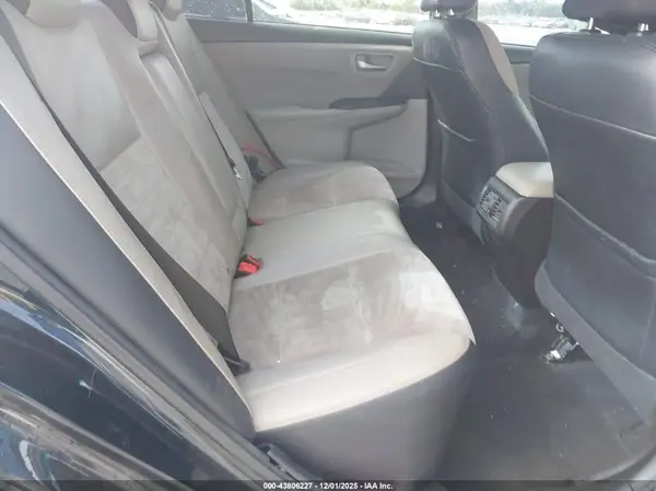 4T1BF1FK4HU640122 2017 TOYOTA CAMRY - Image 8