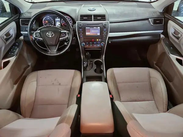 4T1BF1FK4HU641982 2017 TOYOTA CAMRY - Image 8