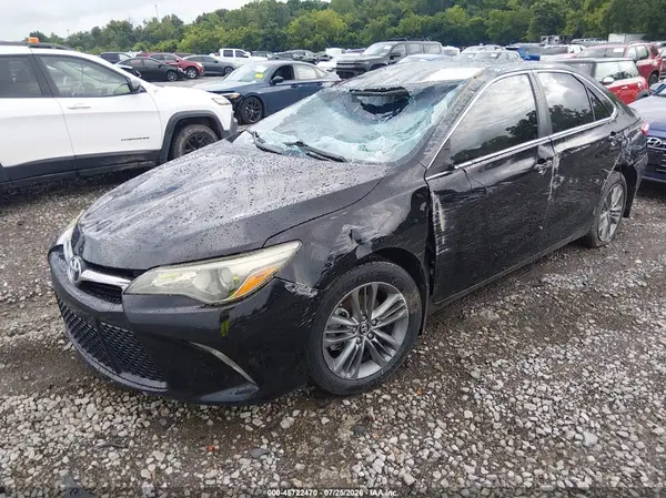 4T1BF1FK4HU642176 2017 TOYOTA CAMRY - Image 2