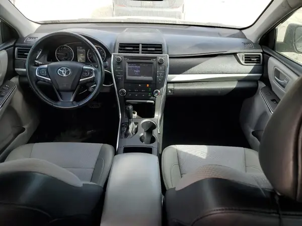 4T1BF1FK4HU643831 2017 TOYOTA CAMRY - Image 8