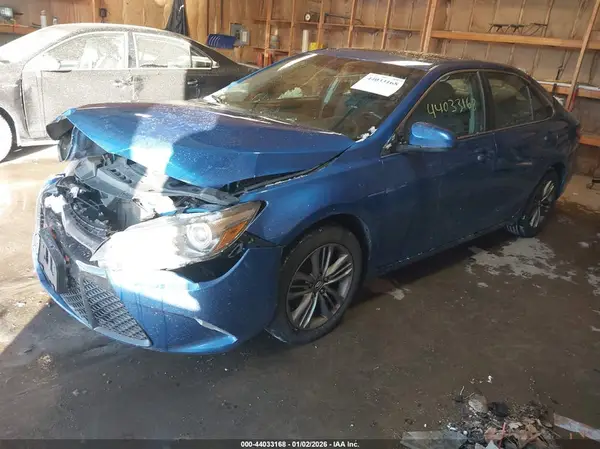4T1BF1FK4HU645045 2017 TOYOTA CAMRY - Image 2