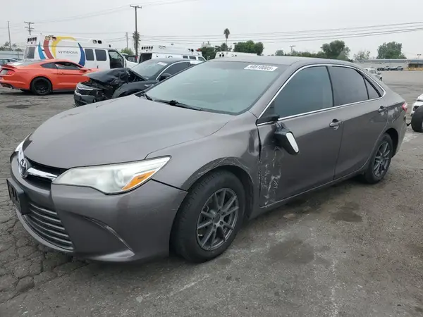 4T1BF1FK4HU646650 2017 TOYOTA CAMRY - Image 1