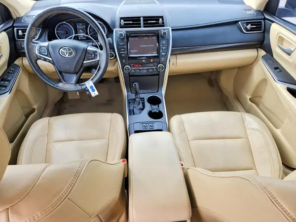 4T1BF1FK4HU652593 2017 TOYOTA CAMRY - Image 8