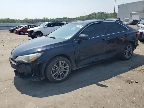 4T1BF1FK4HU663660 2017 TOYOTA CAMRY - Image 1