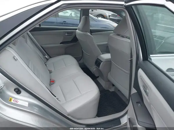 4T1BF1FK4HU676523 2017 TOYOTA CAMRY - Image 8