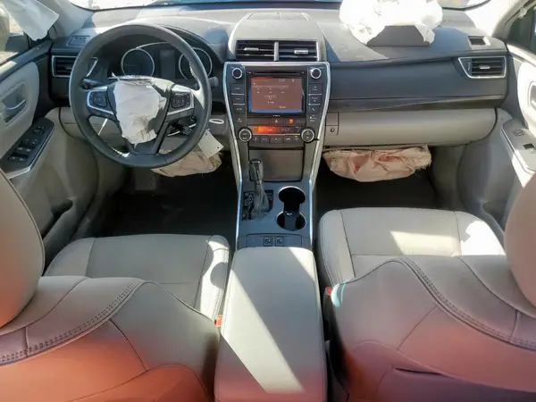 4T1BF1FK4HU677350 2017 TOYOTA CAMRY - Image 8