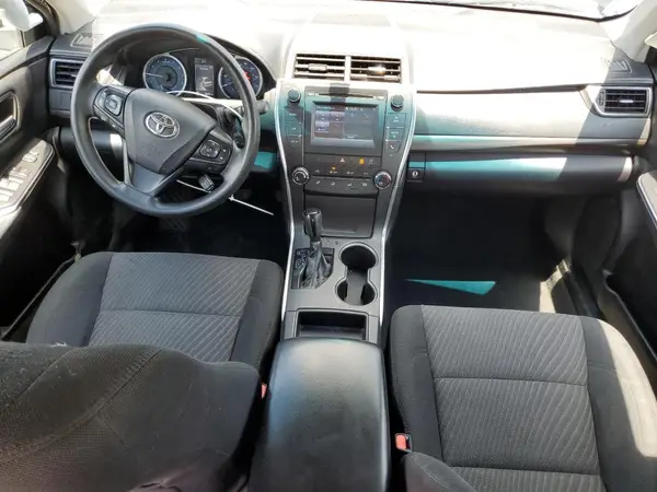 4T1BF1FK4HU679583 2017 TOYOTA CAMRY - Image 8