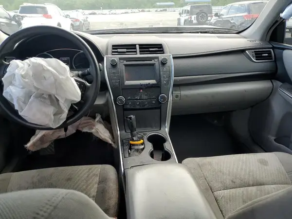 4T1BF1FK4HU681835 2017 TOYOTA CAMRY - Image 8