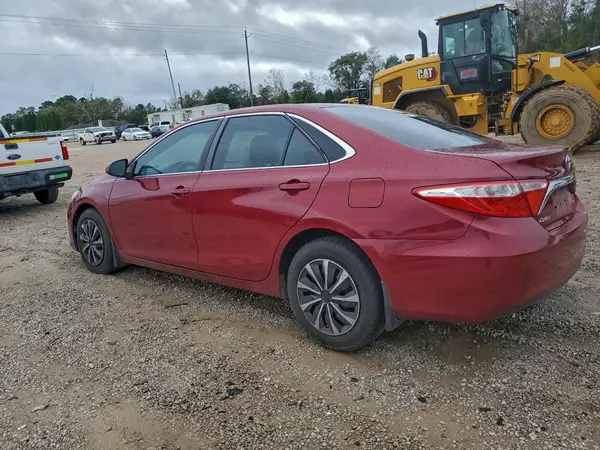 4T1BF1FK4HU682533 2017 TOYOTA CAMRY - Image 2