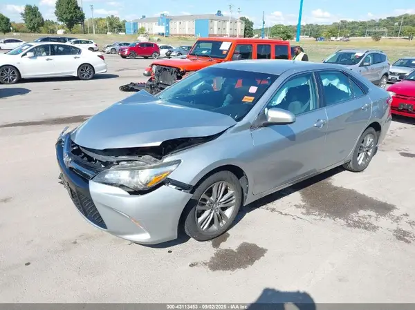 4T1BF1FK4HU683603 2017 TOYOTA CAMRY - Image 2