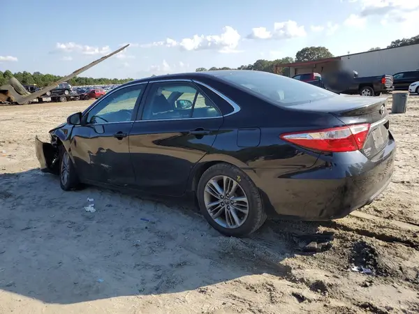 4T1BF1FK4HU687442 2017 TOYOTA CAMRY - Image 2
