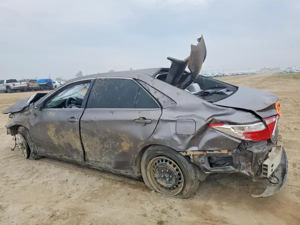 4T1BF1FK4HU689403 2017 TOYOTA CAMRY - Image 2