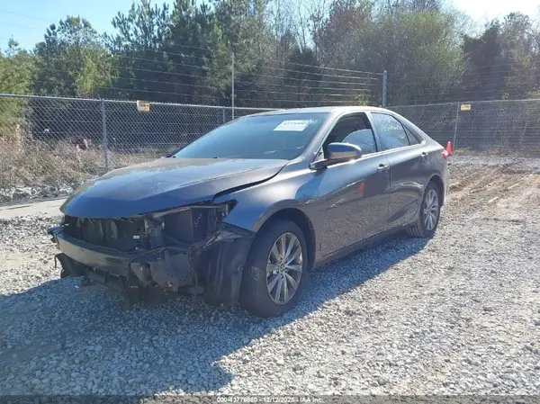 4T1BF1FK4HU691264 2017 TOYOTA CAMRY - Image 2