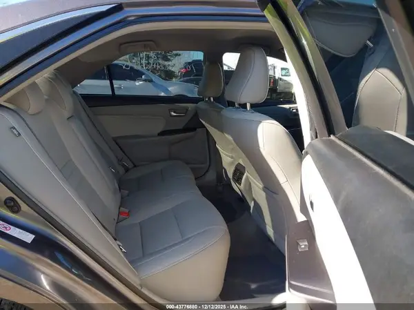 4T1BF1FK4HU691264 2017 TOYOTA CAMRY - Image 8