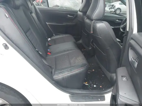 4T1BF1FK4HU693581 2017 TOYOTA CAMRY - Image 8