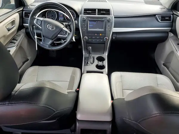 4T1BF1FK4HU697677 2017 TOYOTA CAMRY - Image 8
