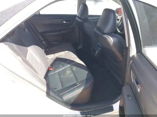 4T1BF1FK4HU698408 2017 TOYOTA CAMRY - Image 8