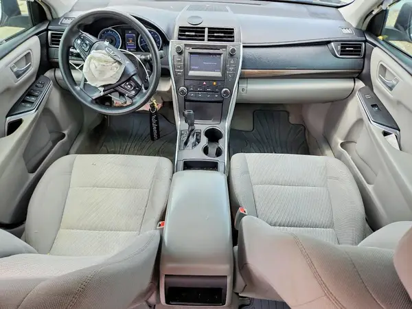 4T1BF1FK4HU698747 2017 TOYOTA CAMRY - Image 8