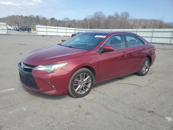 4T1BF1FK4HU700447 2017 TOYOTA CAMRY - Image 1