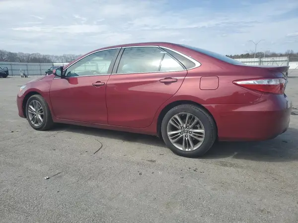 4T1BF1FK4HU700447 2017 TOYOTA CAMRY - Image 2