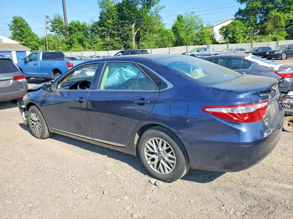 4T1BF1FK4HU712002 2017 TOYOTA CAMRY - Image 2