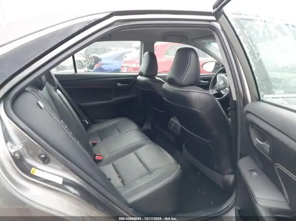 4T1BF1FK4HU713487 2017 TOYOTA CAMRY - Image 8