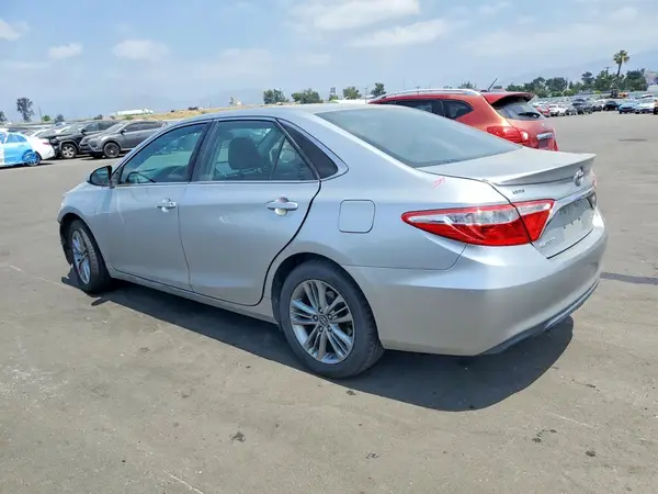 4T1BF1FK4HU716535 2017 TOYOTA CAMRY - Image 2