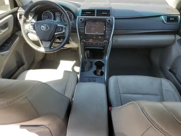 4T1BF1FK4HU717913 2017 TOYOTA CAMRY - Image 8
