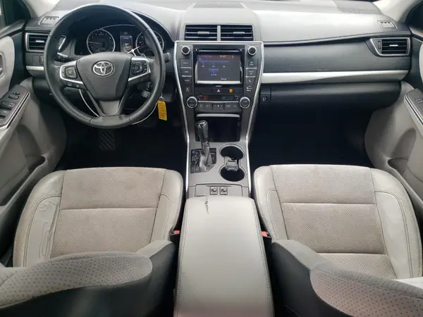 4T1BF1FK4HU720424 2017 TOYOTA CAMRY - Image 8
