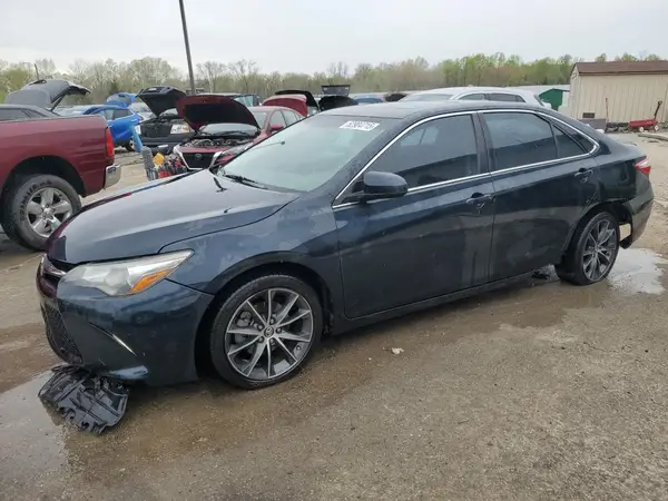 4T1BF1FK4HU724067 2017 TOYOTA CAMRY - Image 1