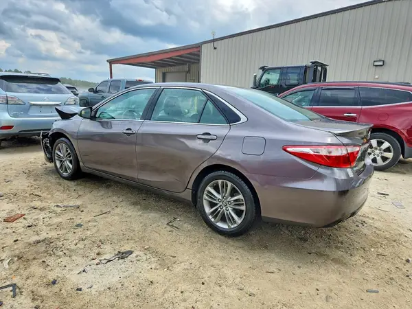 4T1BF1FK4HU726322 2017 TOYOTA CAMRY - Image 2