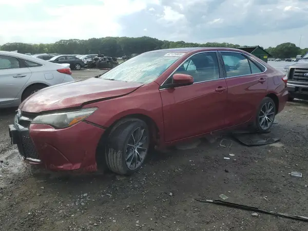 4T1BF1FK4HU736302 2017 TOYOTA CAMRY - Image 1