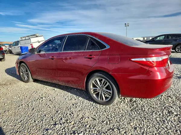 4T1BF1FK4HU736607 2017 TOYOTA CAMRY - Image 2