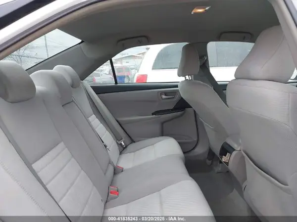 4T1BF1FK4HU737479 2017 TOYOTA CAMRY - Image 8