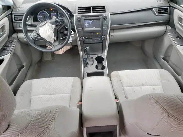 4T1BF1FK4HU737563 2017 TOYOTA CAMRY - Image 8