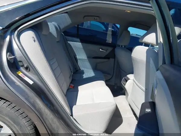 4T1BF1FK4HU741175 2017 TOYOTA CAMRY - Image 8