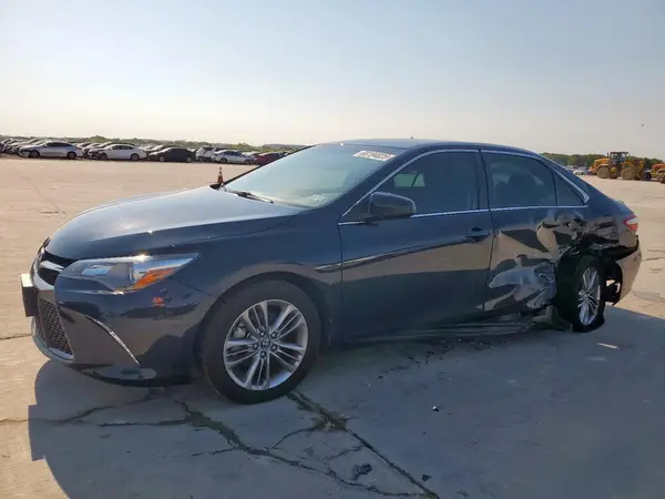 4T1BF1FK4HU741211 2017 TOYOTA CAMRY - Image 1