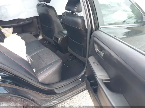 4T1BF1FK4HU742388 2017 TOYOTA CAMRY - Image 8