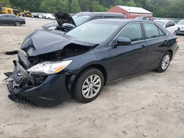 4T1BF1FK4HU744559 2017 TOYOTA CAMRY - Image 1