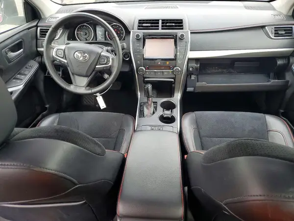 4T1BF1FK4HU752712 2017 TOYOTA CAMRY - Image 8