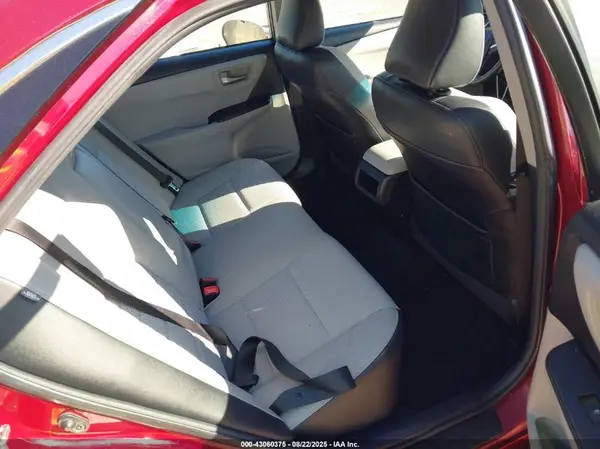 4T1BF1FK4HU753844 2017 TOYOTA CAMRY - Image 8