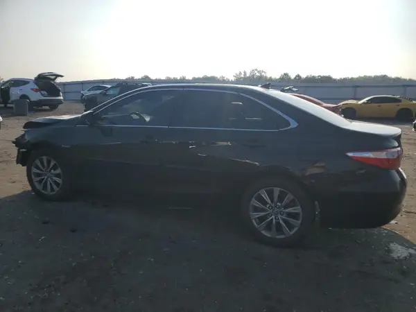 4T1BF1FK4HU754430 2017 TOYOTA CAMRY - Image 2