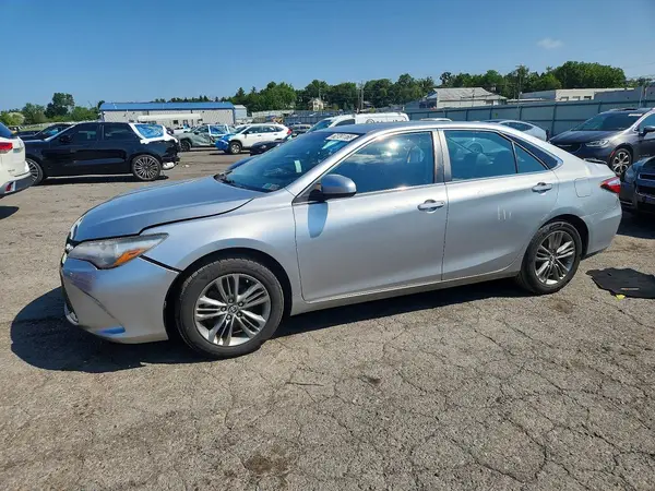 4T1BF1FK4HU754816 2017 TOYOTA CAMRY - Image 1