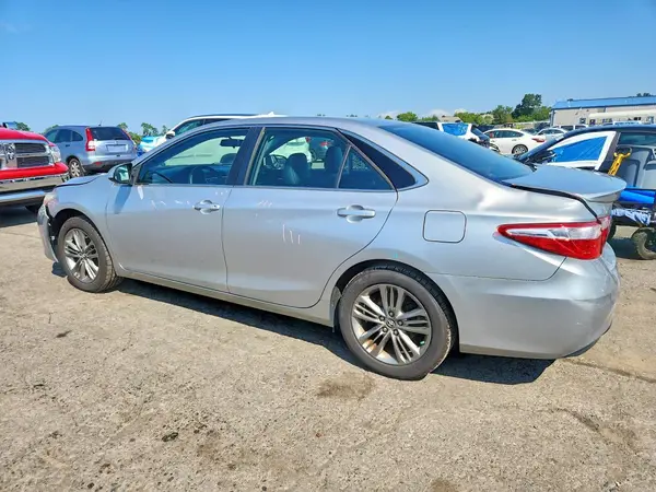 4T1BF1FK4HU754816 2017 TOYOTA CAMRY - Image 2