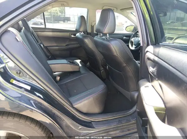 4T1BF1FK4HU759143 2017 TOYOTA CAMRY - Image 8