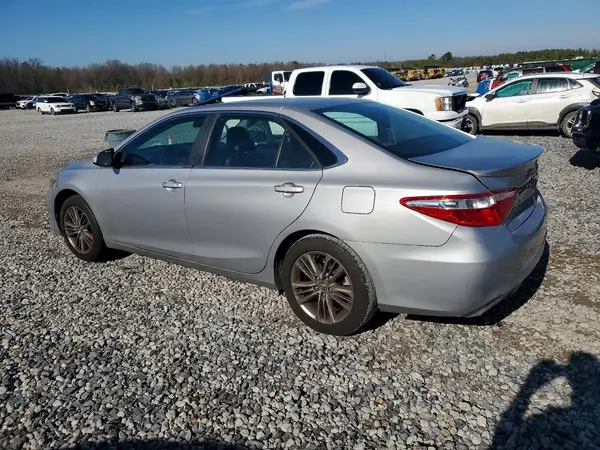 4T1BF1FK4HU761300 2017 TOYOTA CAMRY - Image 2