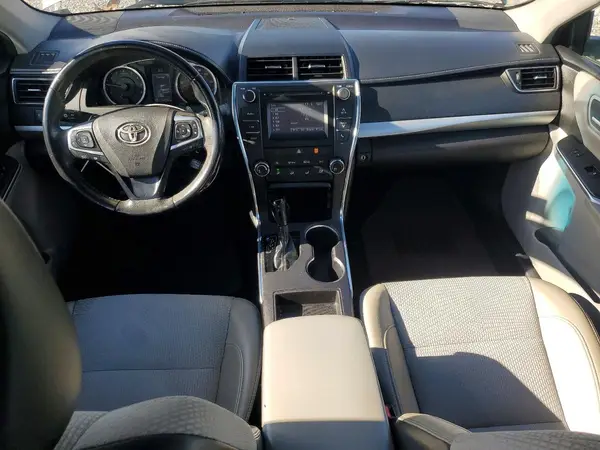 4T1BF1FK4HU761300 2017 TOYOTA CAMRY - Image 8