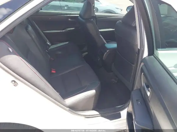 4T1BF1FK4HU766514 2017 TOYOTA CAMRY - Image 8