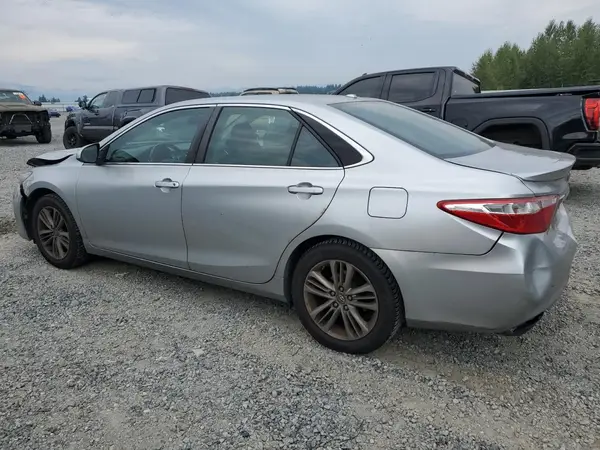 4T1BF1FK4HU769042 2017 TOYOTA CAMRY - Image 2