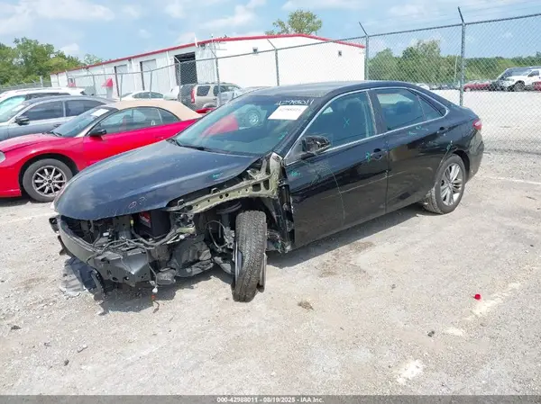 4T1BF1FK4HU769347 2017 TOYOTA CAMRY - Image 2
